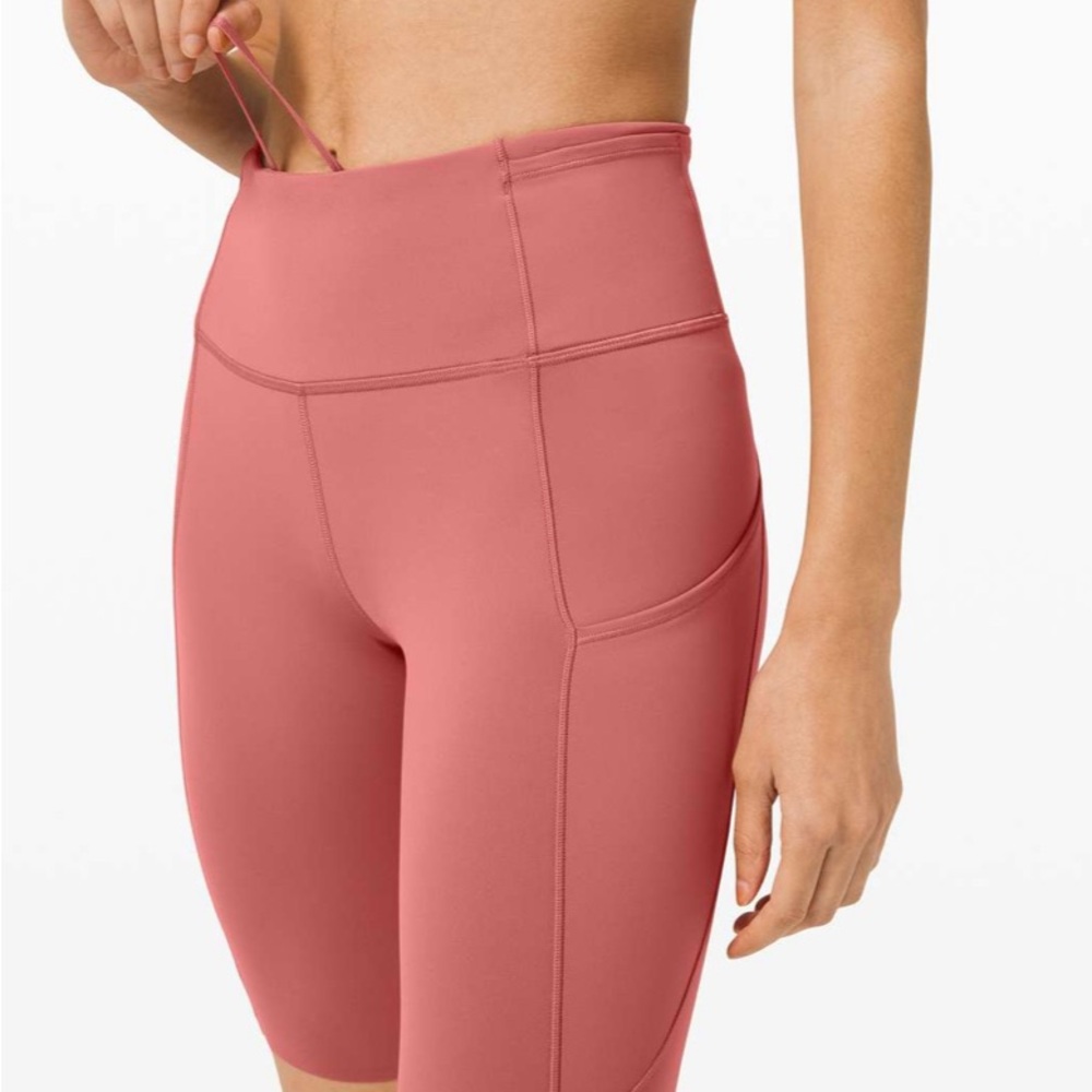 Lululemon Fast and Free Short 10" *Cool